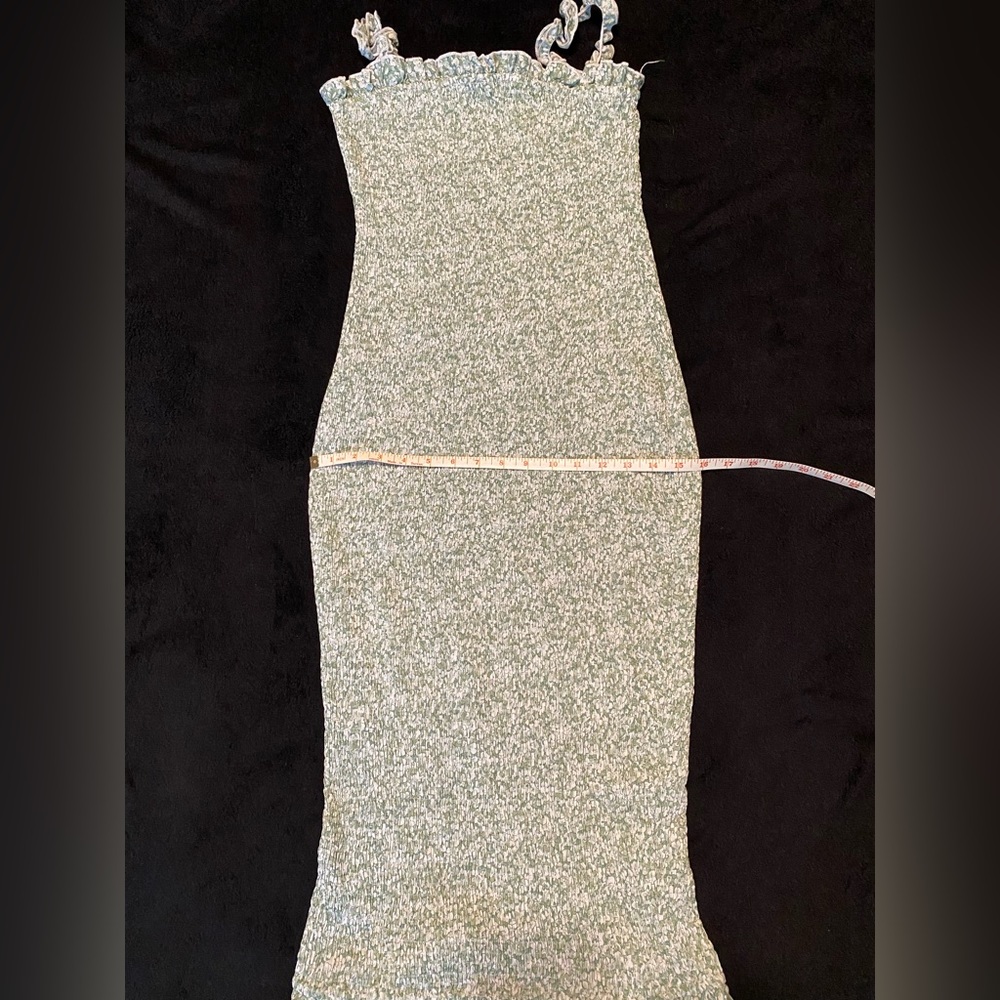 Stretchy Bodycon Dress - Picture 2 of 5